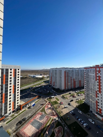 
   Продам 3-комнатную, 81 м², Адмирала Пустошкина ул, 22к2

. Фото 6.