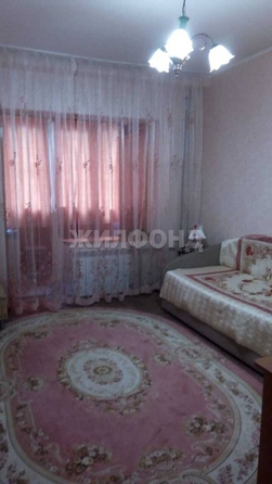 
   Продам 2-комнатную, 59 м², Макаренко ул, 34

. Фото 2.