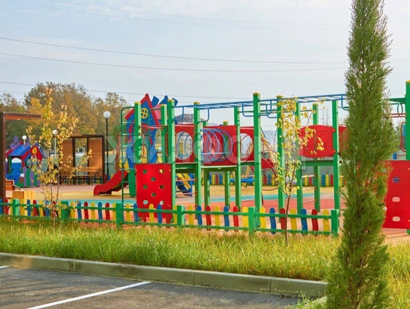 
   Продам 2-комнатную, 56 м², Тепличная ул, 65

. Фото 1.