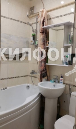 
   Продам 3-комнатную, 45 м², Цветной бульвар ул, 7

. Фото 3.