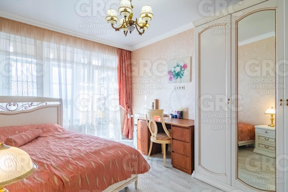 
   Продам 4-комнатную, 140 м², Ленина ул, 219/35

. Фото 23.