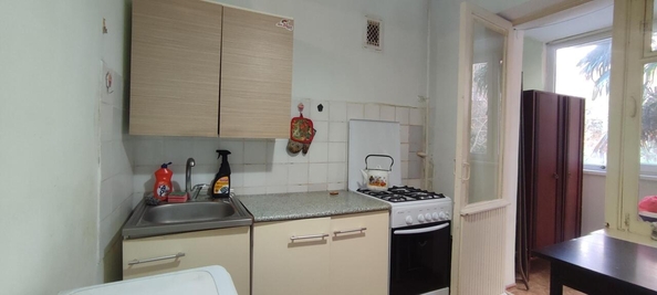 
   Продам 1-комнатную, 41 м², Возрождения ул, 14

. Фото 10.