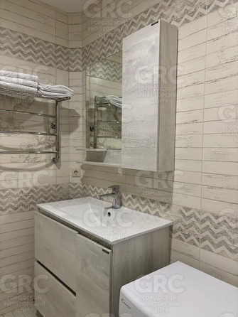 
  Продается 1-комн. квартира, 35 м², Учительская ул, д. 9
. Фото 32.