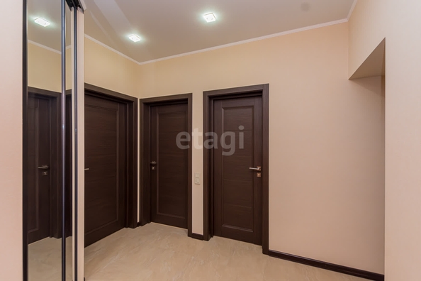 
   Продам 3-комнатную, 73.4 м², Сергея Есенина ул, 131

. Фото 9.