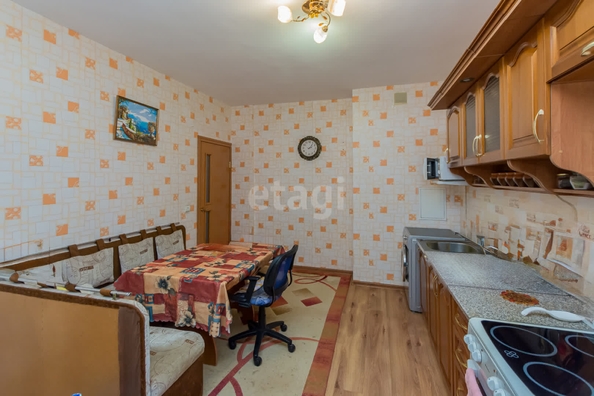 
   Продам 3-комнатную, 86.7 м², 1-го Мая ул, 91

. Фото 20.