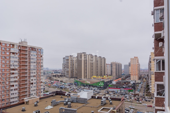 
   Продам 2-комнатную, 45 м², Евгении Жигуленко ул, 3

. Фото 8.