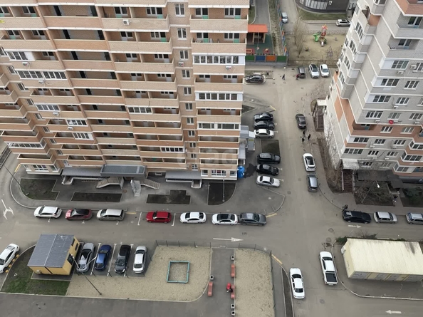 
   Продам 2-комнатную, 58 м², Евгении Жигуленко ул, 7/1

. Фото 12.