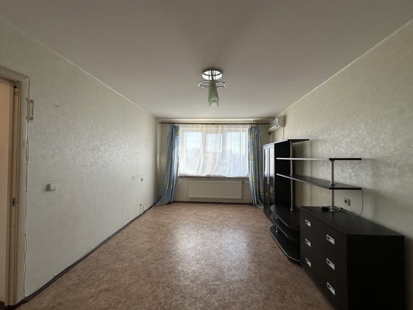 
   Продам 1-комнатную, 38.2 м², Атарбекова ул, 5/1

. Фото 3.