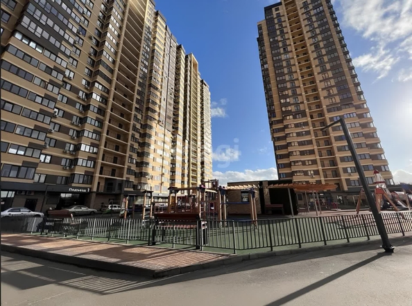 
   Продам 2-комнатную, 57.4 м², Уральская ул, 71/1

. Фото 8.