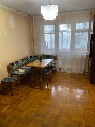 
   Продам 2-комнатную, 45 м², Гагарина ул, 143

. Фото 1.