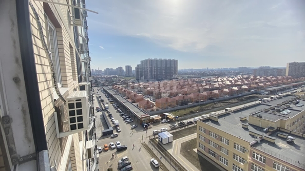 
   Продам 3-комнатную, 87.8 м², Адмирала Крузенштерна ул, 6

. Фото 21.