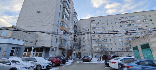 
   Продам 1-комнатную, 37.2 м², Армавирская ул, 60

. Фото 9.