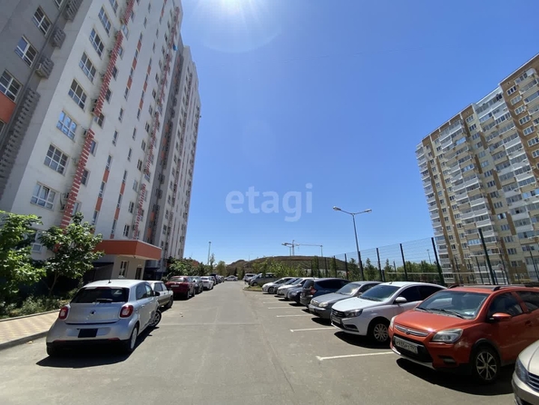 
   Продам 1-комнатную, 32.7 м², Генерала Трошева Г.Н. ул, 11

. Фото 12.