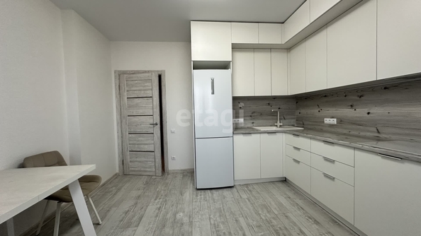 
   Продам 2-комнатную, 55.9 м², Мурата Ахеджака ул, 12/8

. Фото 25.