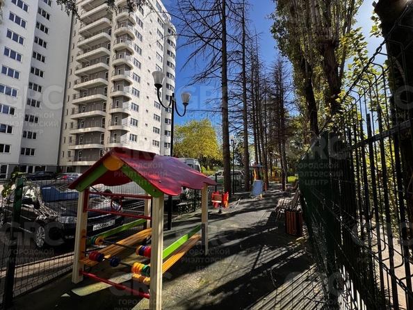 
  Продается 2-комн. квартира, 82.2 м², Туапсинская ул, д. 19
. Фото 13.