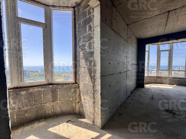 
   Продам 2-комнатную, 53.7 м², Виноградная ул, 195/1

. Фото 2.