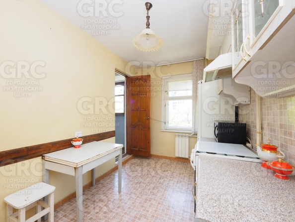 
   Продам 3-комнатную, 80 м², Искры ул, 54/2

. Фото 3.