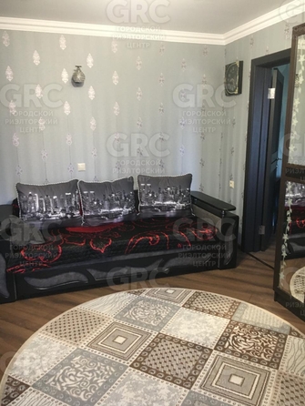 
   Продам 2-комнатную, 43.4 м², Авроры ул, 6

. Фото 2.