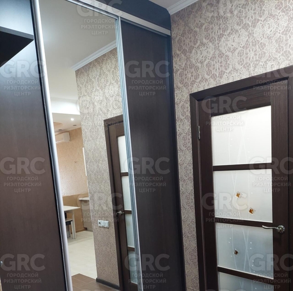 
   Продам 2-комнатную, 50.8 м², Ленина ул, 288

. Фото 10.