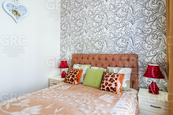 
   Продам 2-комнатную, 37.8 м², Высокогорная ул, 47/1

. Фото 2.