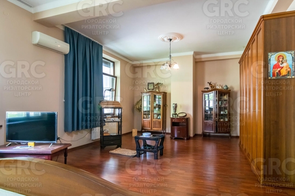 
   Продам коттедж, 320 м², Сочи

. Фото 22.