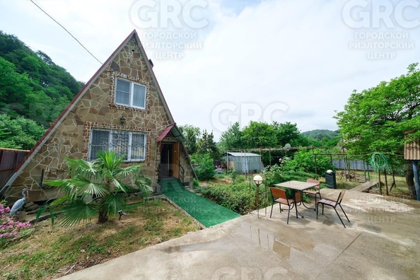 
   Продам коттедж, 55 м², Сочи

. Фото 16.