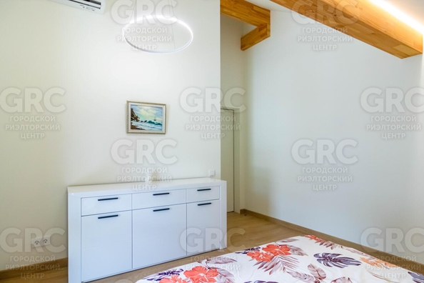 
   Продам коттедж, 280 м², Сочи

. Фото 41.