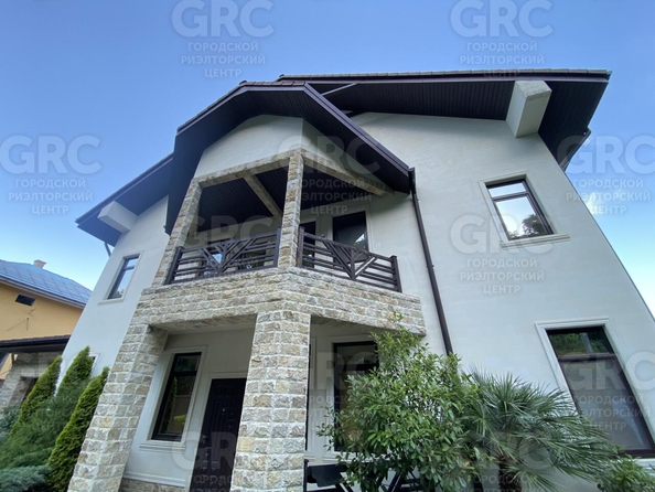 
   Продам дом, 500 м², Сочи

. Фото 3.