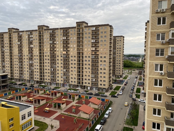 
   Продам 2-комнатную, 65 м², Позднякова ул, 2 к12

. Фото 20.