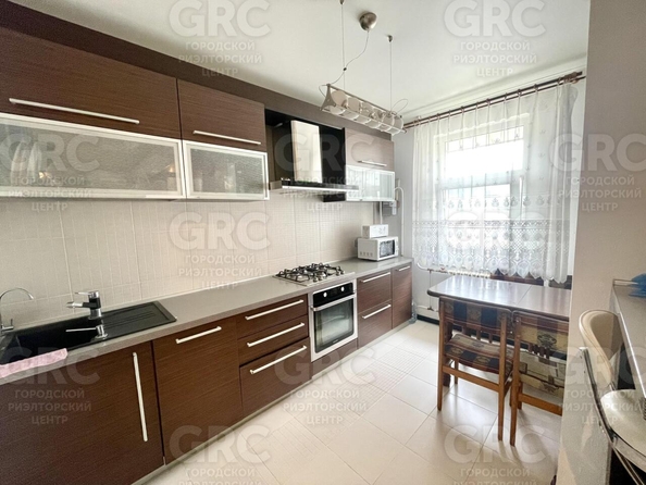 
  Продается 3-комн. квартира, 76.5 м², Пластунская ул, д. 177
. Фото 1.