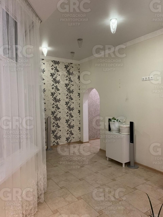 
   Продам 2-комнатную, 53 м², Ленина ул, 284Г/4

. Фото 5.