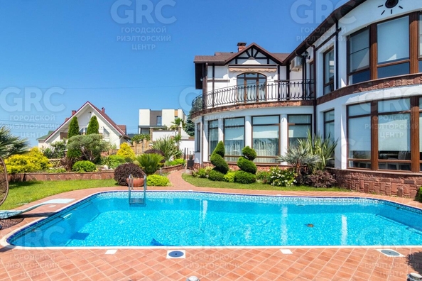 
   Продам дом, 270 м², Сочи

. Фото 4.