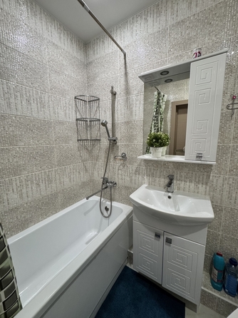 
  Продается 1-комн. квартира, 42 м², Толстого ул, д. 130к1
. Фото 10.