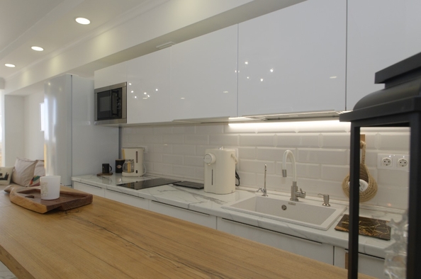 
   Продам 2-комнатную, 76 м², Ленина ул, 9

. Фото 16.