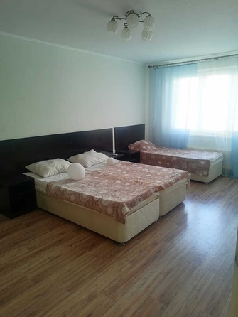 
  Продается 2-комн. квартира, 65 м², Ленина ул, д. 192
. Фото 5.