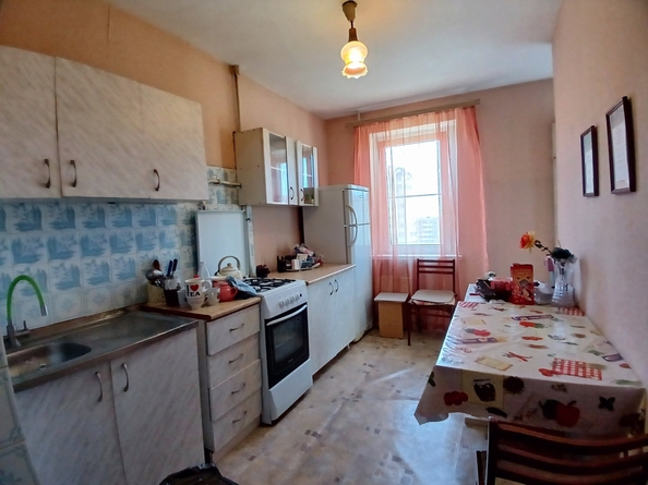 
  Продается 1-комн. квартира, 43 м², Ленина ул, д. 175
. Фото 7.