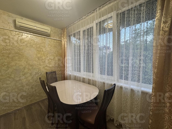 
  Продается 2-комн. квартира, 58 м², Санаторная ул, д. 23а
. Фото 7.