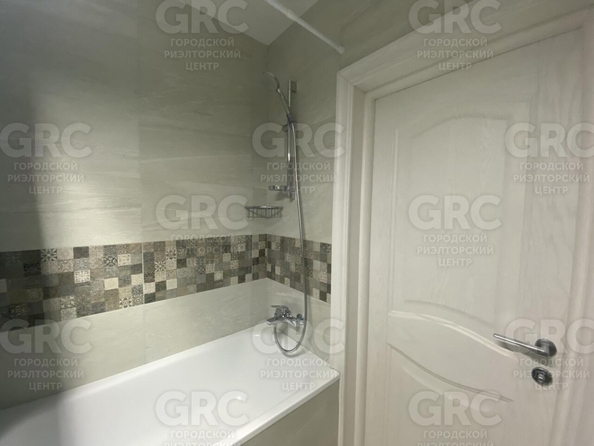 
  Продается 2-комн. квартира, 120 м², Чайковского ул, д. 23
. Фото 32.