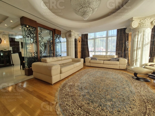 
  Продается 2-комн. квартира, 110 м², Сухумское шоссе ул, д. 13/7
. Фото 1.