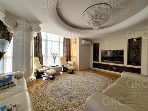 
  Продается 2-комн. квартира, 110 м², Сухумское шоссе ул, д. 13/7
. Фото 9.