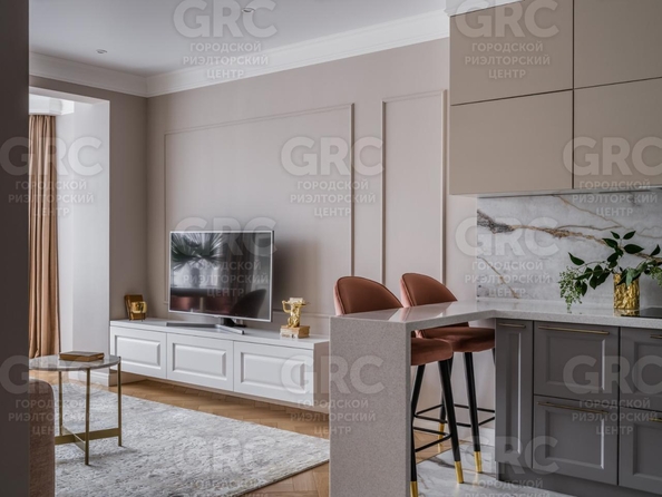 
  Продается 3-комн. квартира, 77 м², Роз ул, д. 36
. Фото 8.