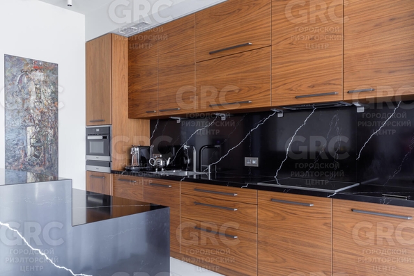 
  Продается 3-комн. квартира, 134 м², Нагорная ул, д. 11
. Фото 39.