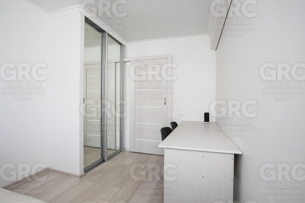 
   Продам 2-комнатную, 45 м², Новоселов ул, 11

. Фото 5.