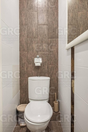 
   Продам 2-комнатную квартира, 65 м², Депутатская ул, 9

. Фото 12.