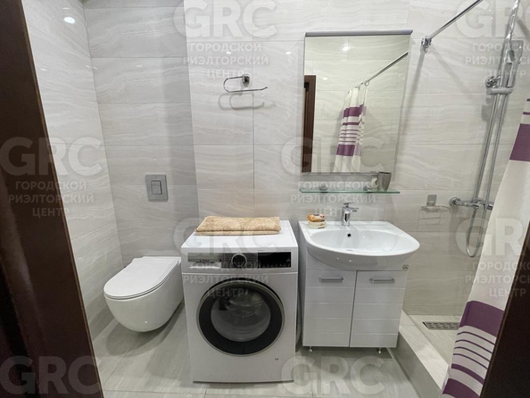
  Продается 1-комн. квартира, 52 м², Горького пер, д. 24
. Фото 12.