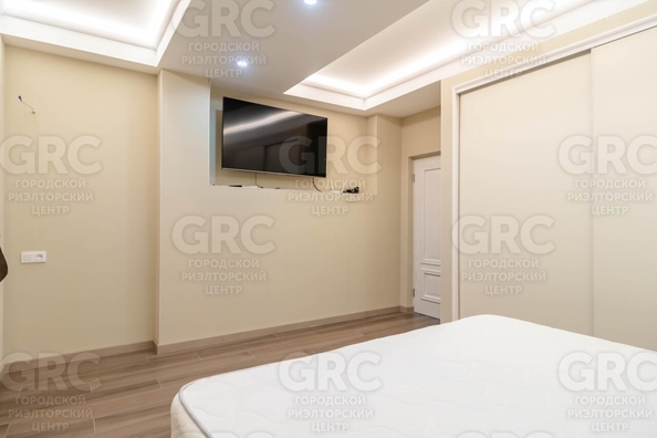 
  Продается 1-комн. квартира, 71 м², Прозрачная (Лазурный берег кв-л) ул
. Фото 8.