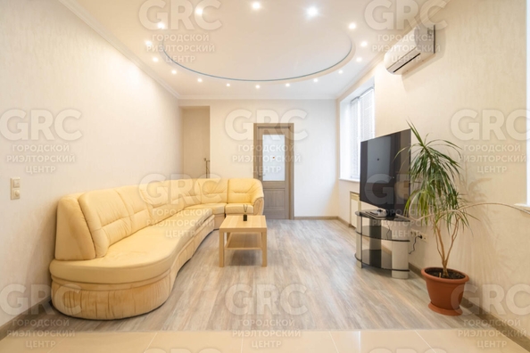 
  Продается 2-комн. квартира, 46 м², Пирогова ул, д. 50
. Фото 3.