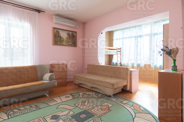 
  Продается 2-комн. квартира, 70 м², Бамбуковая ул, д. 32
. Фото 5.