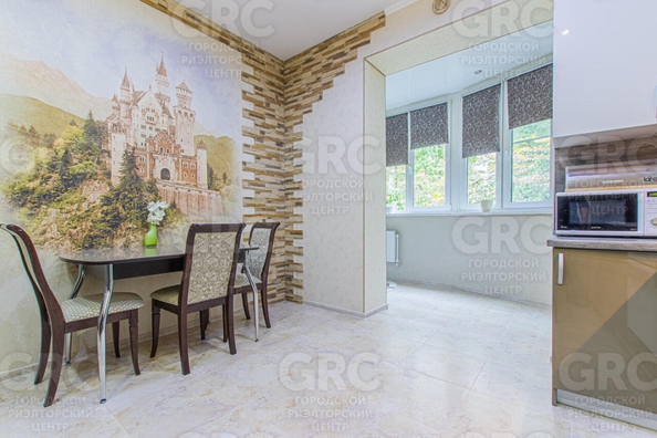 
  Продается 3-комн. квартира, 100 м², Клубничная ул, д. 8а
. Фото 7.