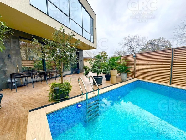 
  Продается дом, 350 м², Сочи
. Фото 1.